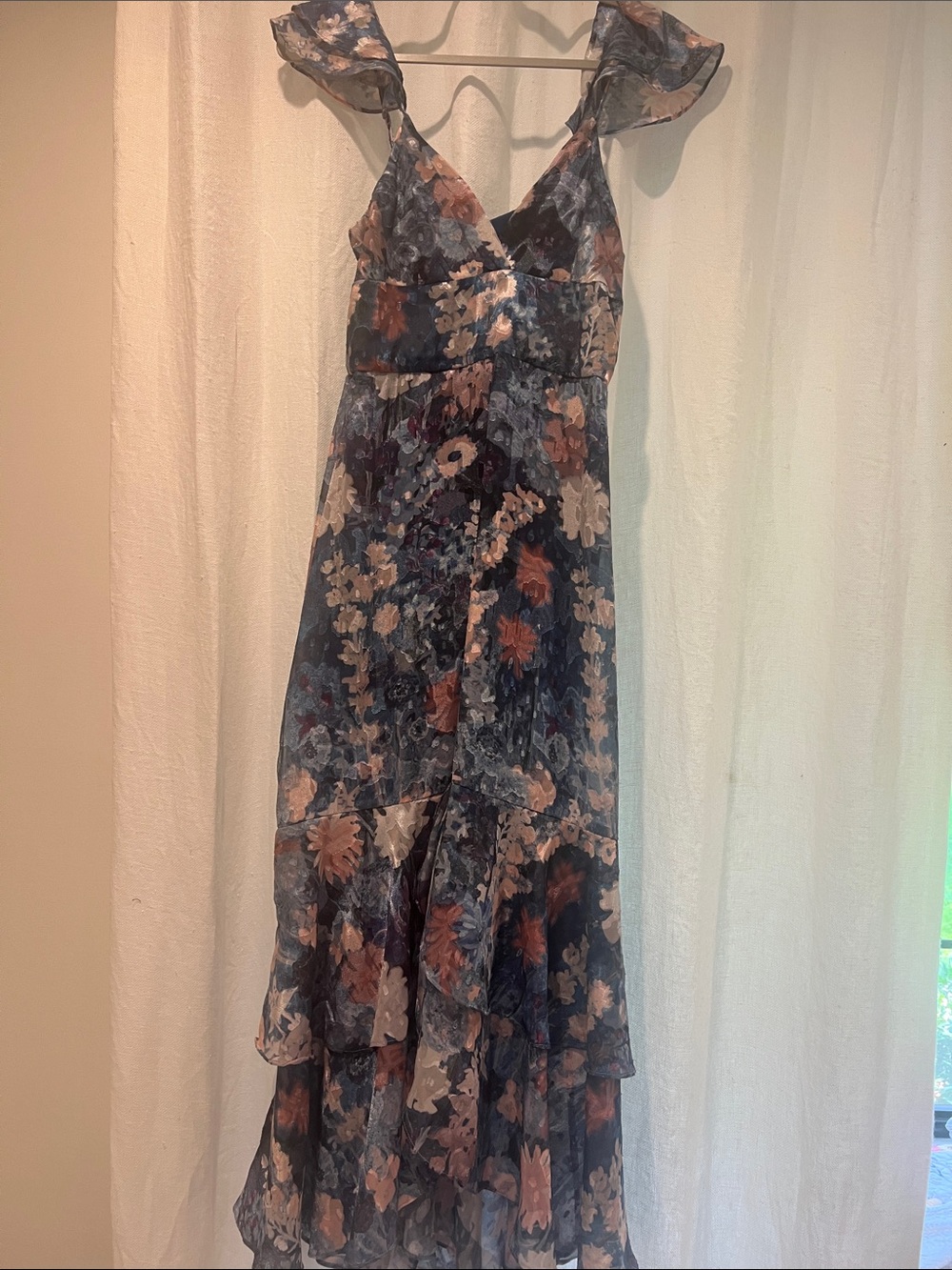Hutch floral dress(pink and blue).
Size 2